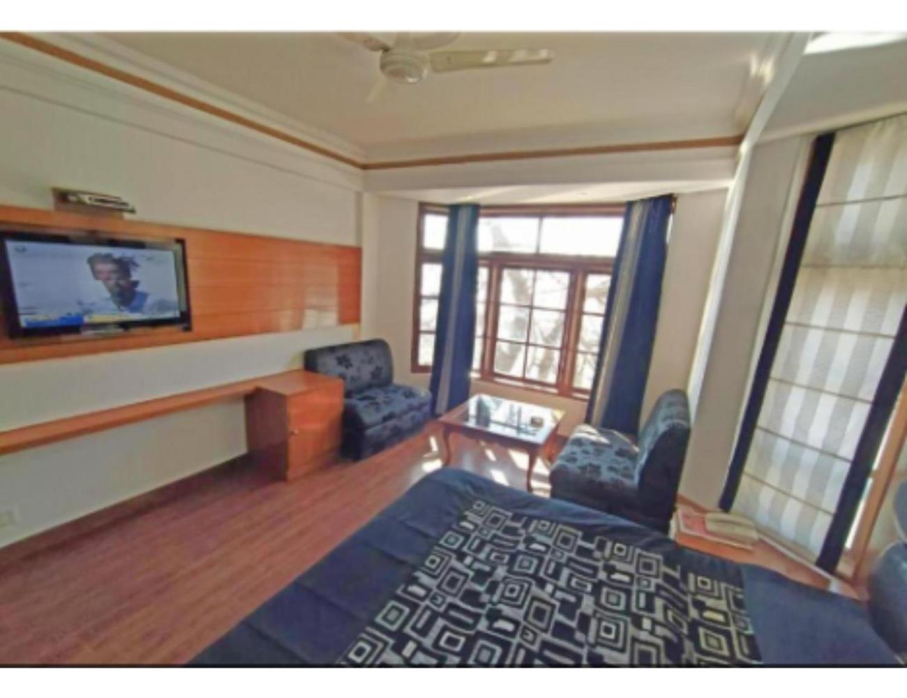 Hotel Horizon Near Picture Palace Bus Stand, Mussoorie Exteriér fotografie