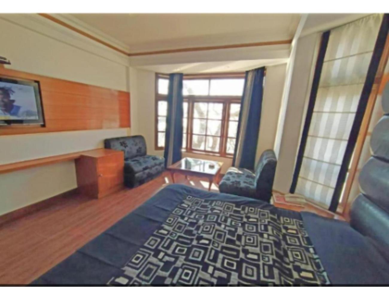 Hotel Horizon Near Picture Palace Bus Stand, Mussoorie Exteriér fotografie